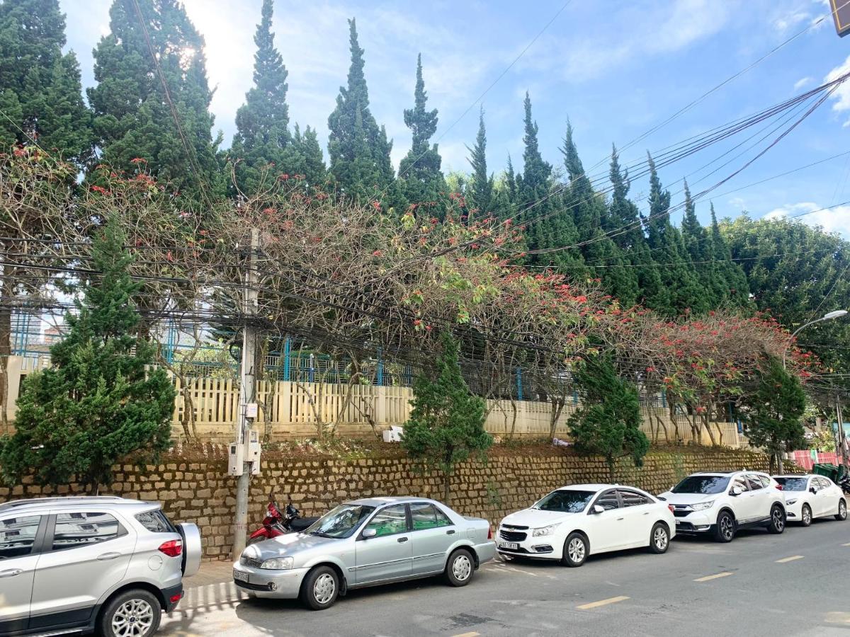 Khach San Xuan Quynh Hotel Dalat Bagian luar foto
