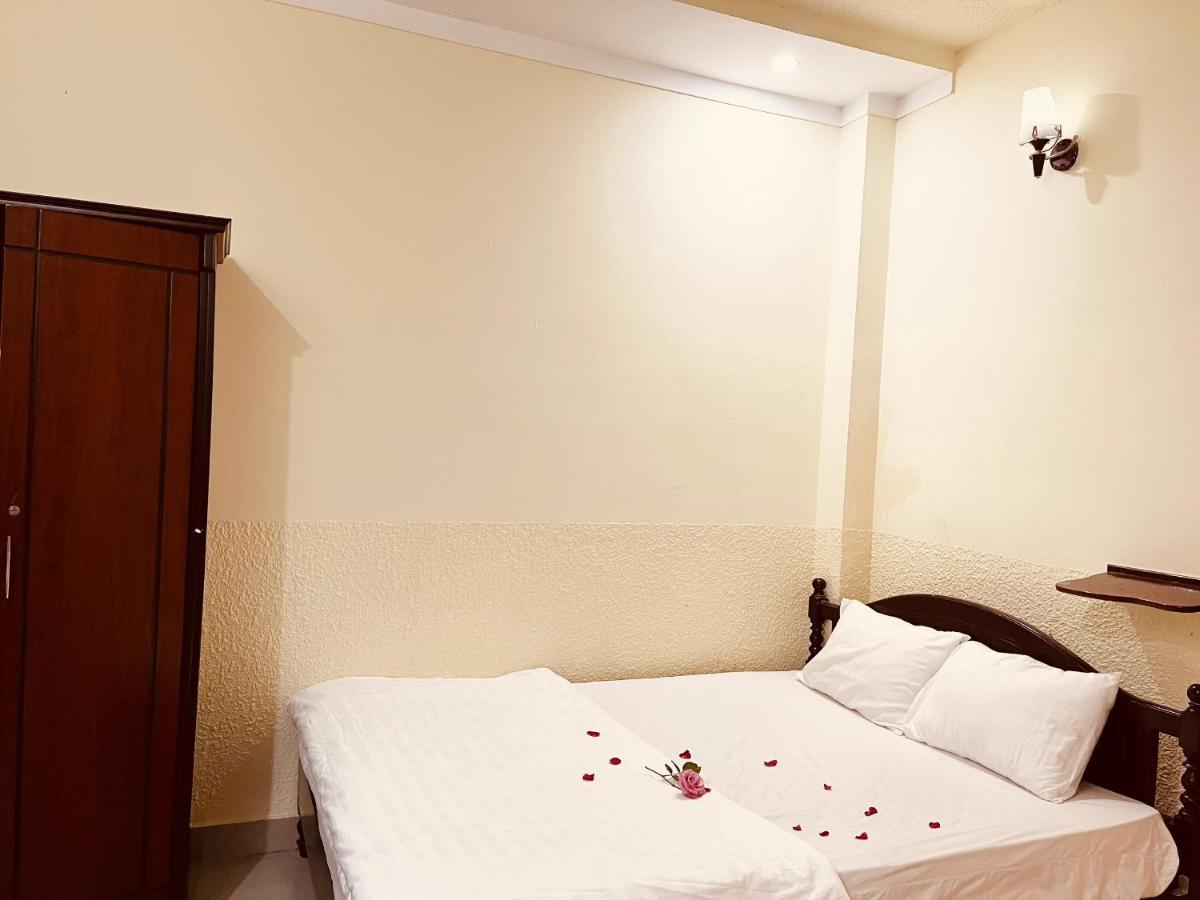 Khach San Xuan Quynh Hotel Dalat Bagian luar foto